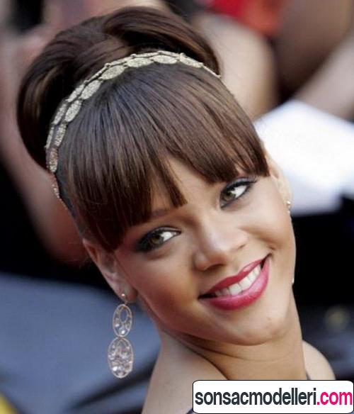 Rihanna'nın topuz saç modeli