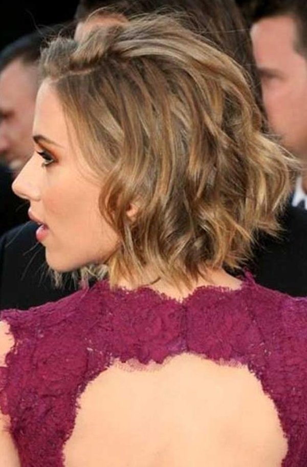Scarlett Johansson saçları